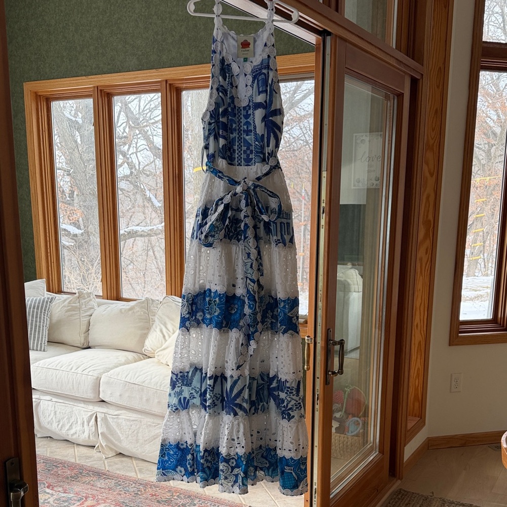 Farm Rio dress - Picture 2 of 5
